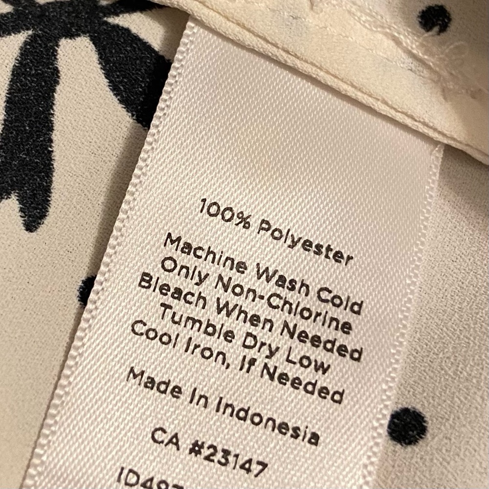 Talbots Cream Blouse with Black Bow Pattern - Picture 4 of 4